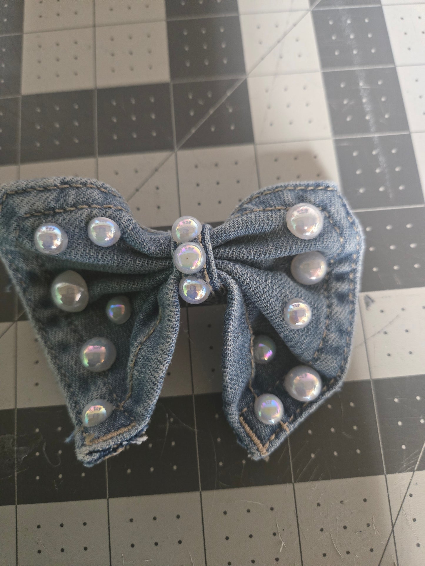 Mini Bow Tie Brooch