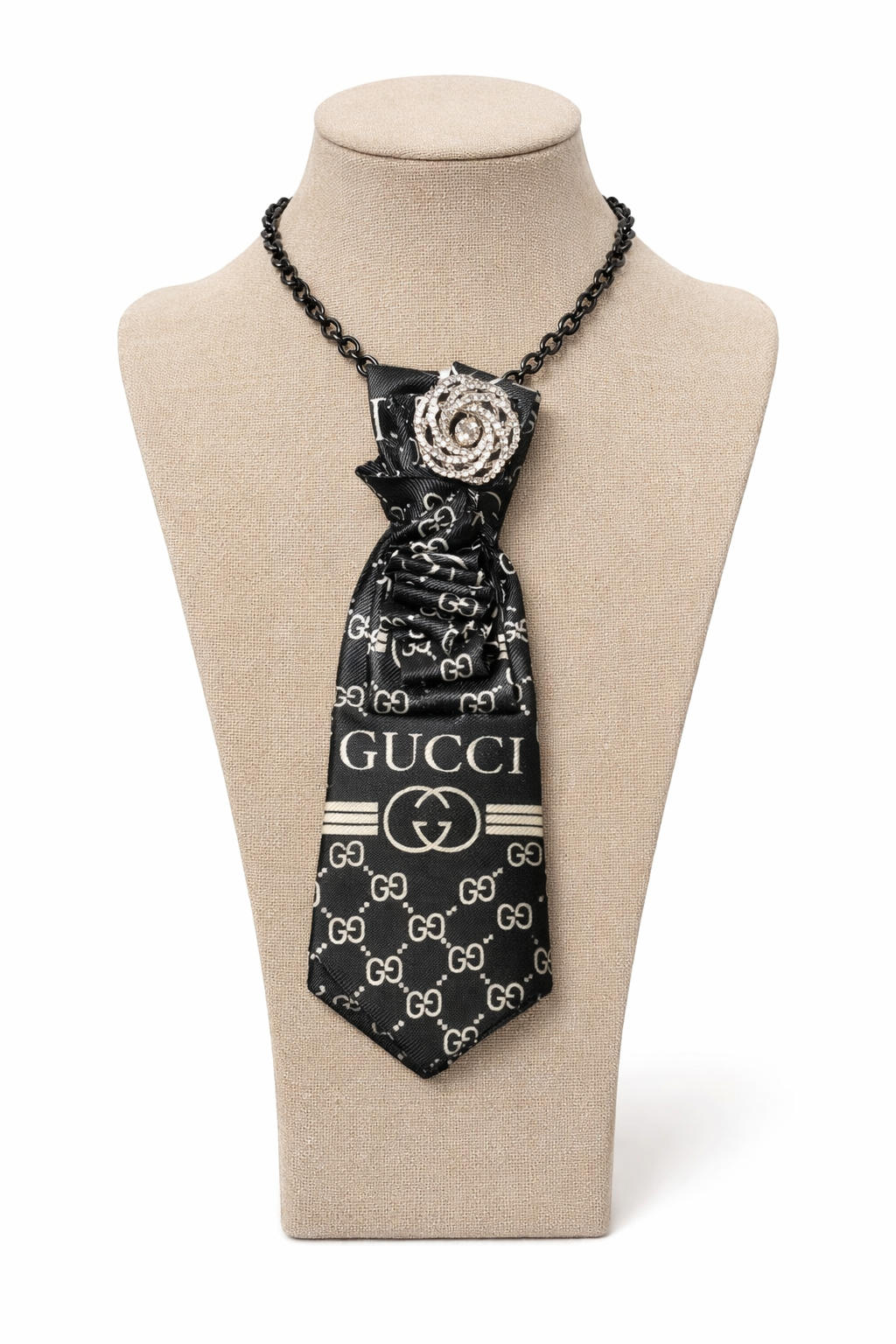 Luxe GG Necklace Tie