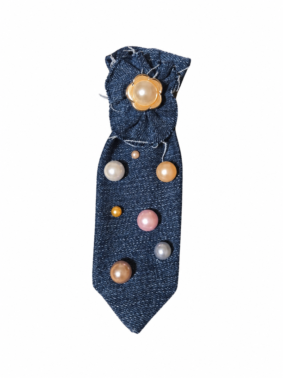 Bold Pearl Mini Brooch Tie
