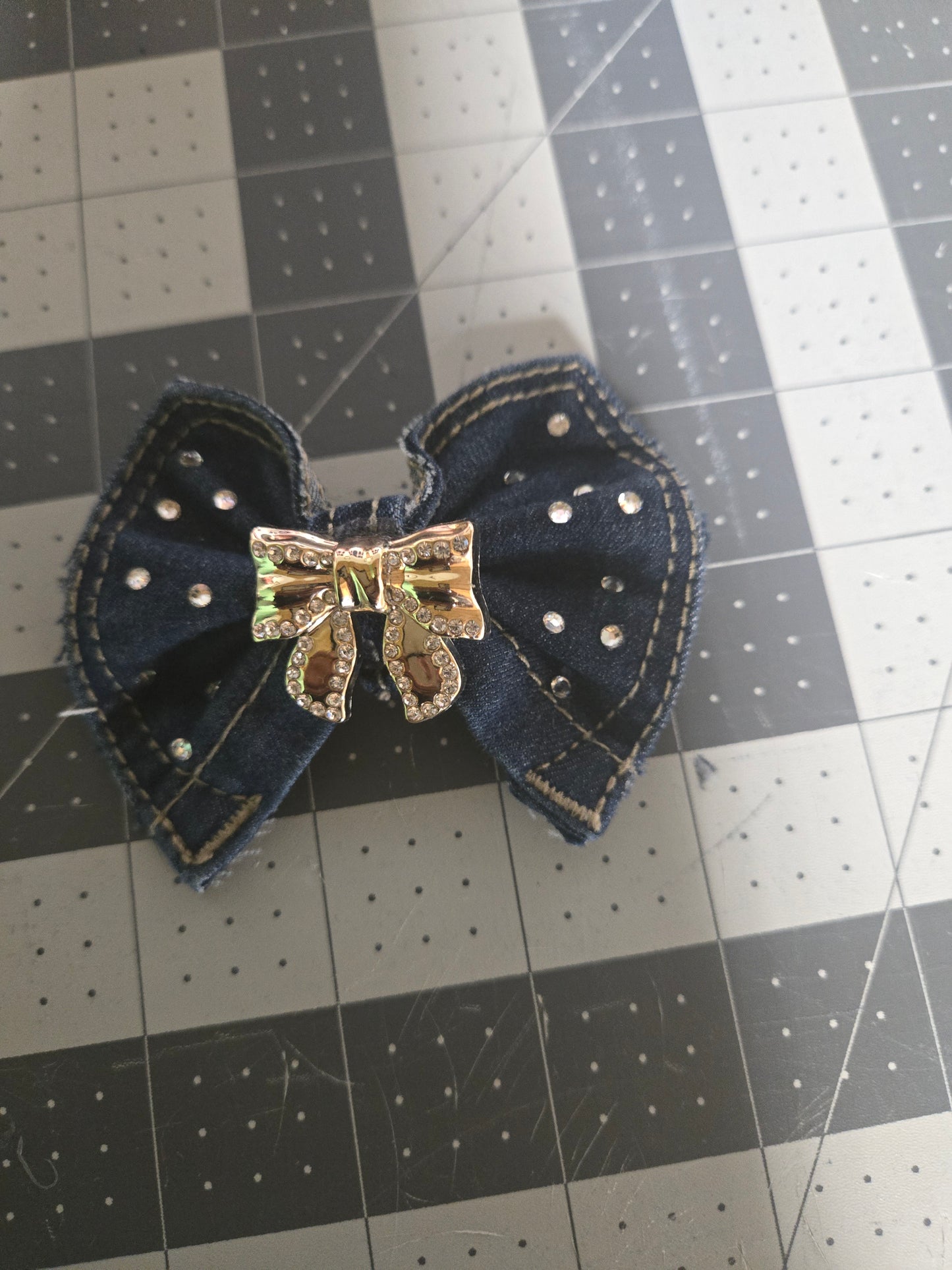 Mini Bow Tie Brooch