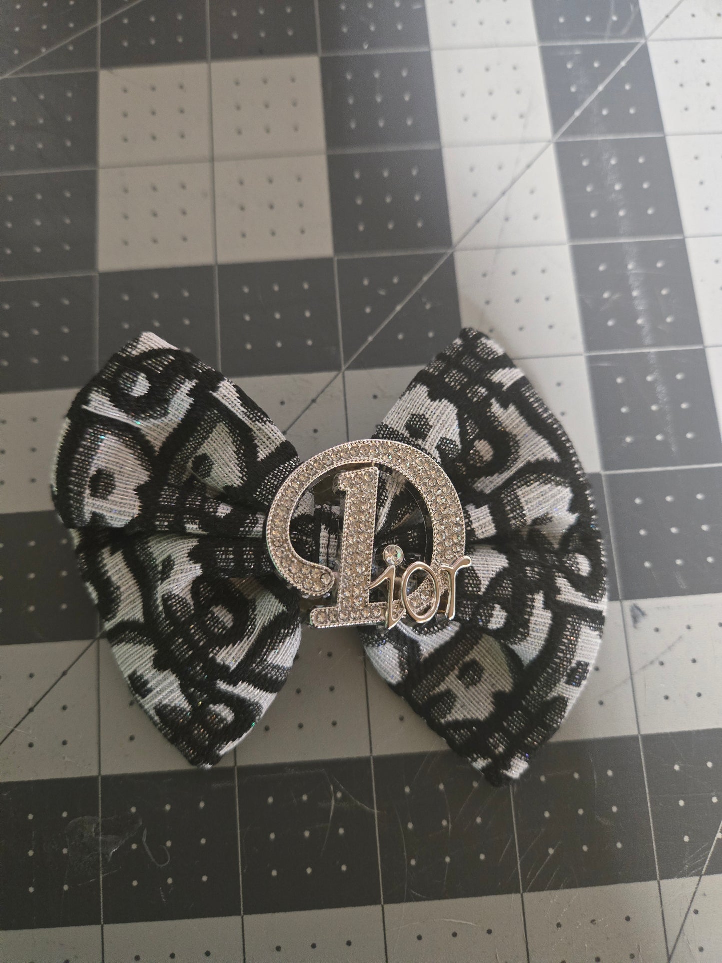Mini Bow Tie Brooch
